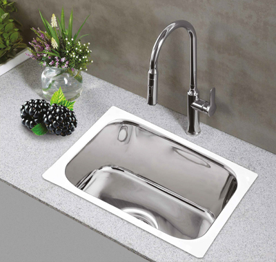 kitchen sinks by Lycos ceramic